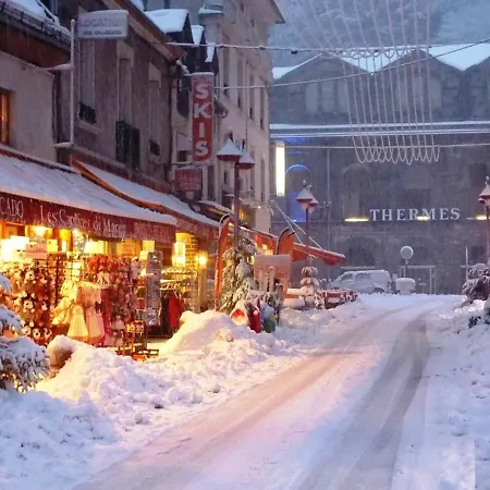 Апартаменты Mont-dore: T2 Avec Balcon, Parking Et Wifi - Fr-1-608-125 Ле-Мон-Дор