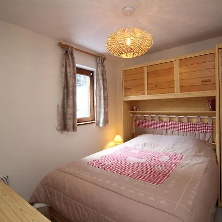 Apartment Mont-dore: T2 Avec Balcon, Parking Et Wifi - Fr-1-608-125 *