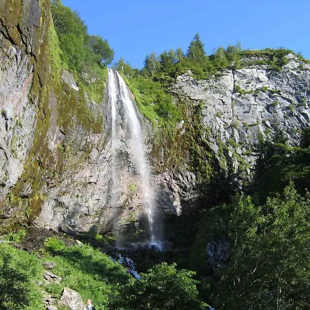 Mont-dore: T2 Avec Balcon, Parking Et Wifi - Fr-1-608-125 Apartmán